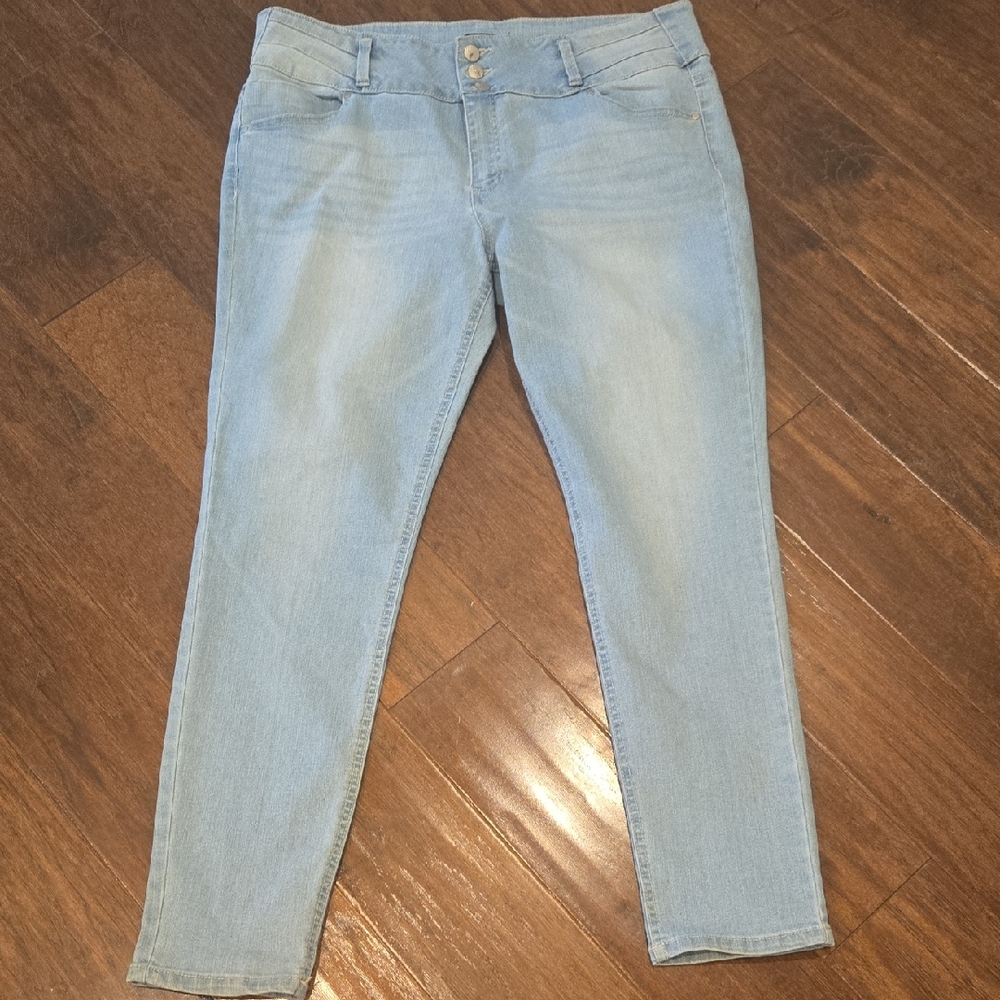 d. jeans Light Blue Faded Hi-rise Skinny Jeans Size 16